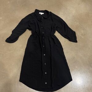 Chic Black Button-Up Midi Dress